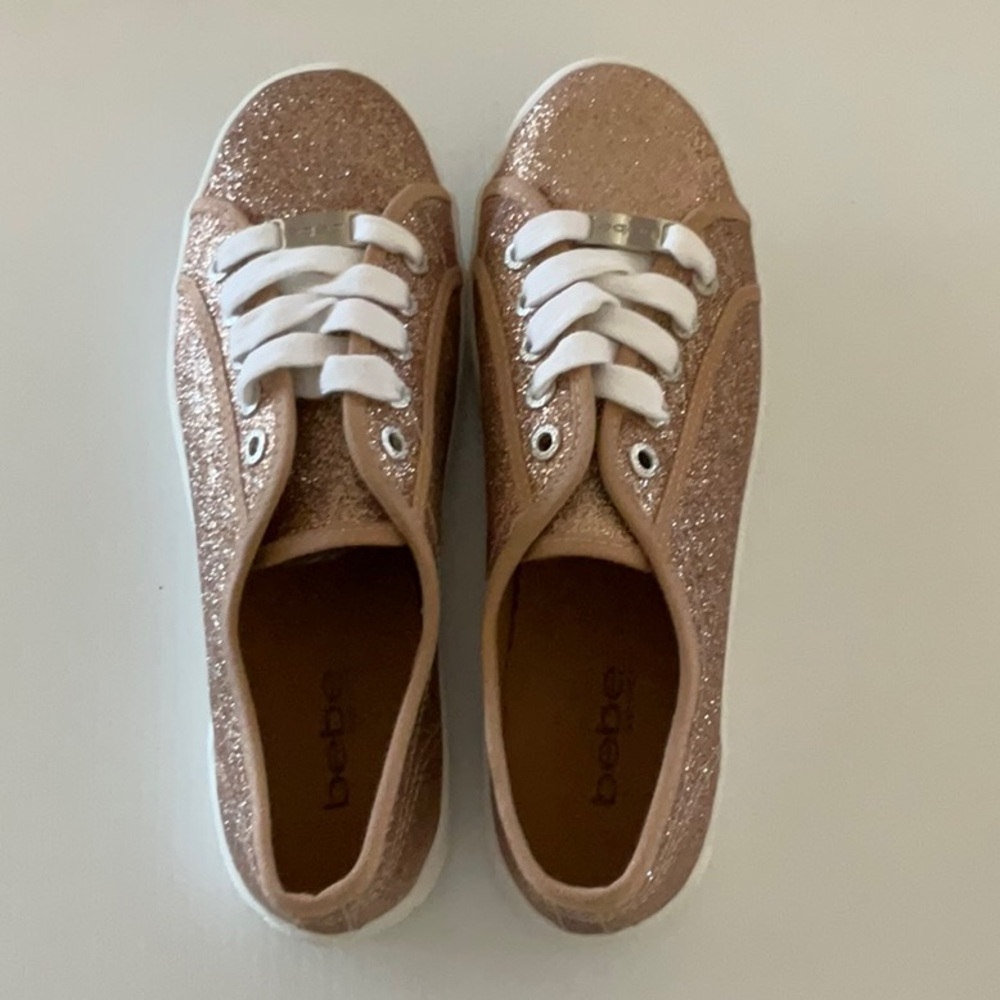 bebe Sport Dane Rose Gold Glitter Metal Accent Athleisure Sneakers Womens 8